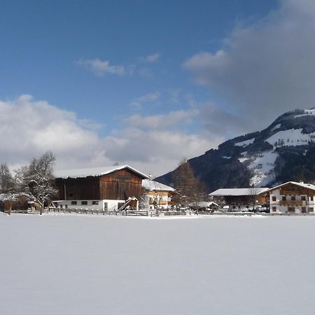 Obersinnlehenhof Maishofen Exteriör bild