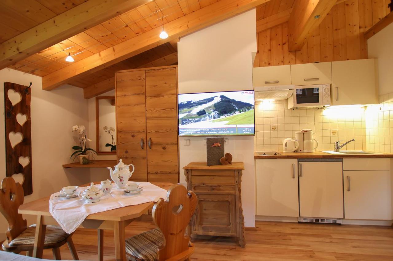 Obersinnlehenhof Maishofen Exteriör bild